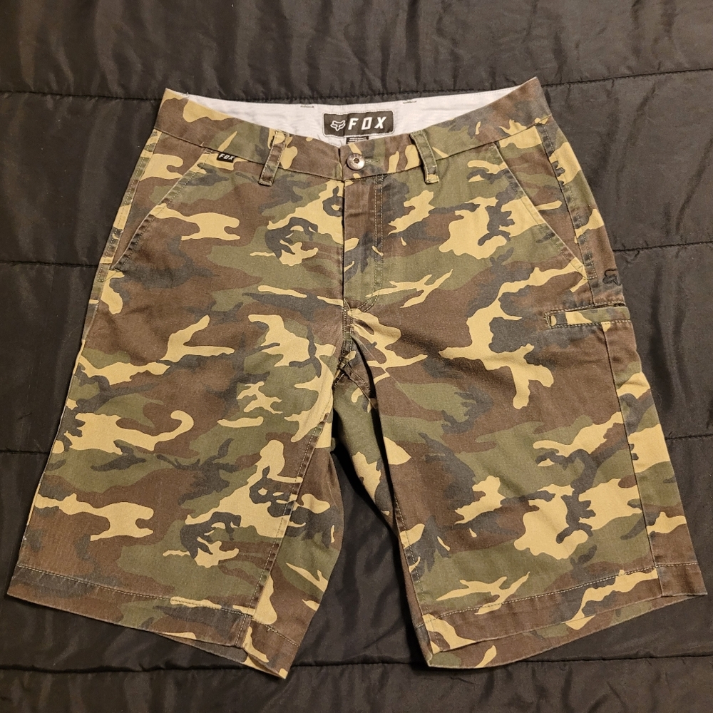 FOX CAMO SHORTS